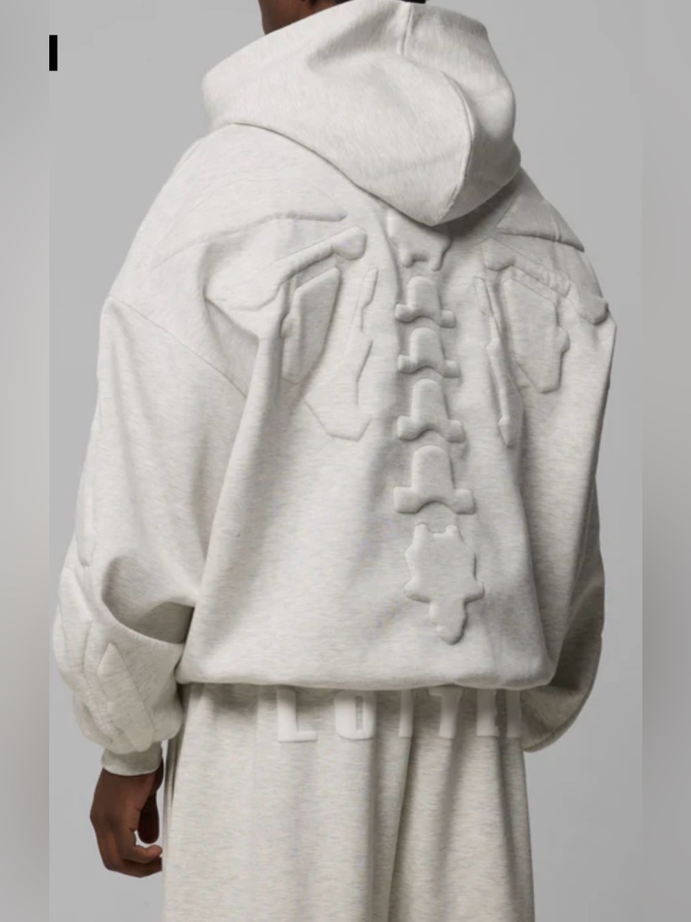 SANDEVISTAN HOODIE - L